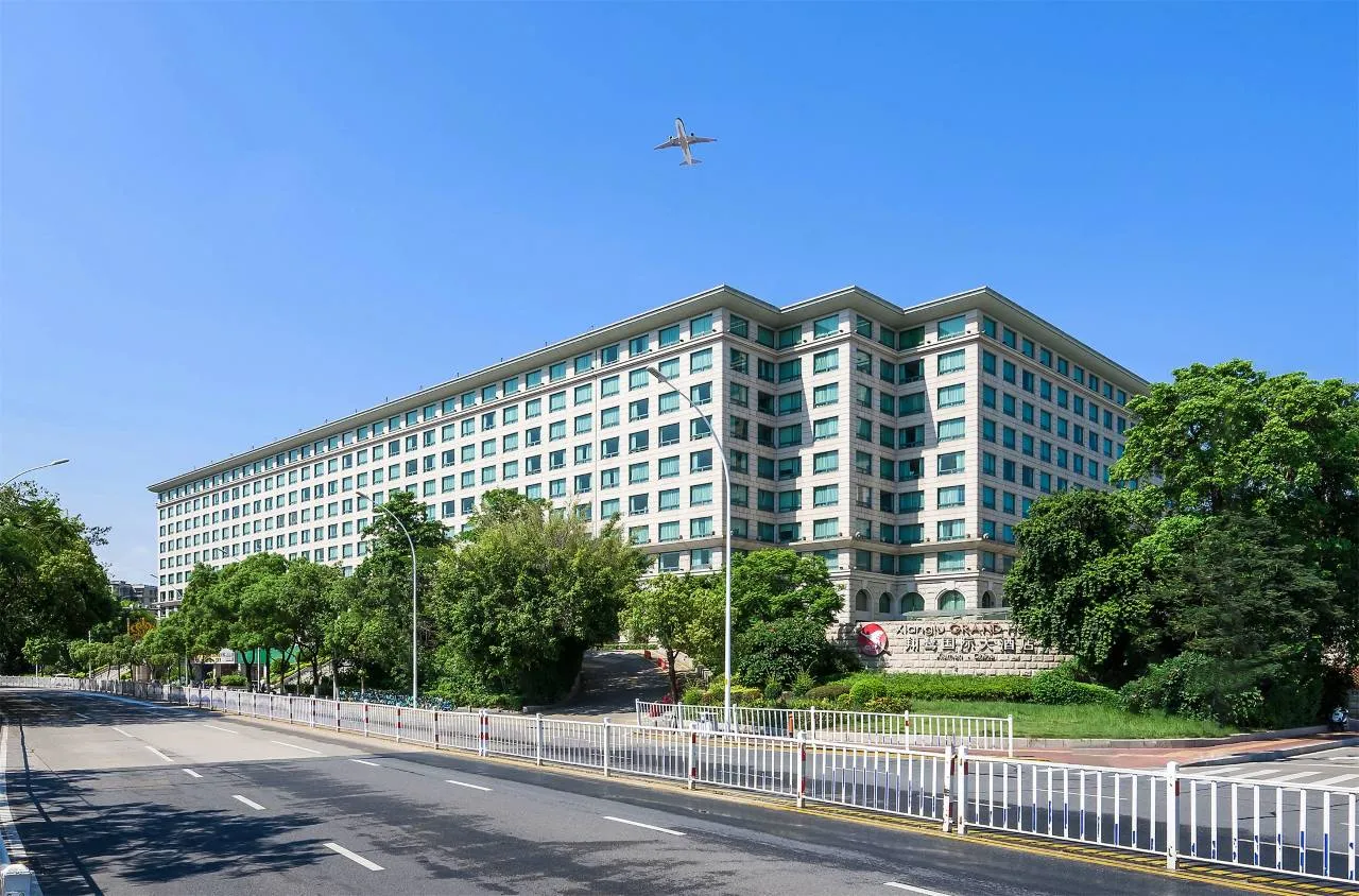 貴陽✈️廈門：都市掠影與返程【海豚廣場，外觀白宮，花果園購物中心】 行程圖片 3