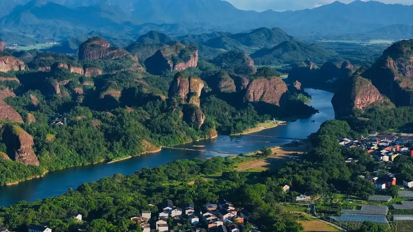 上饒 ⭢ 龍虎山風景區（天師府） 行程圖片 1