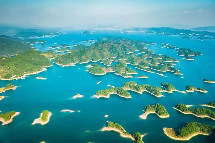 千島湖（天嶼山·無痛爬山電扶梯） ⭢ 杭州（奧體博覽城·大蓮花） 行程圖片 2